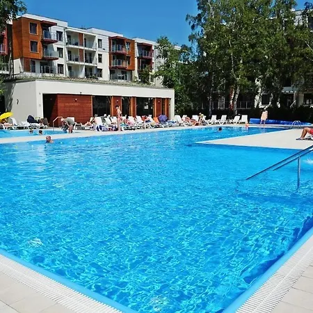 Apartament Osiedle Polanki Klonowy *